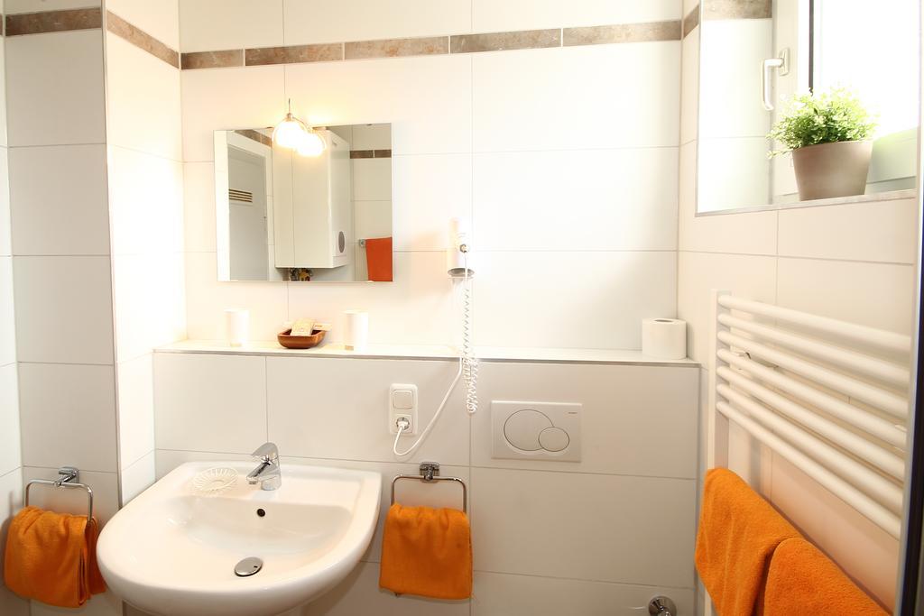 Stadthotel Juelich - Hotelwohnungen מראה חיצוני תמונה