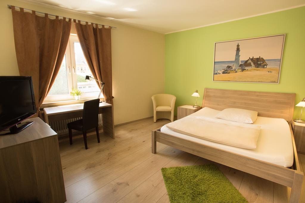 Stadthotel Juelich - Hotelwohnungen מראה חיצוני תמונה