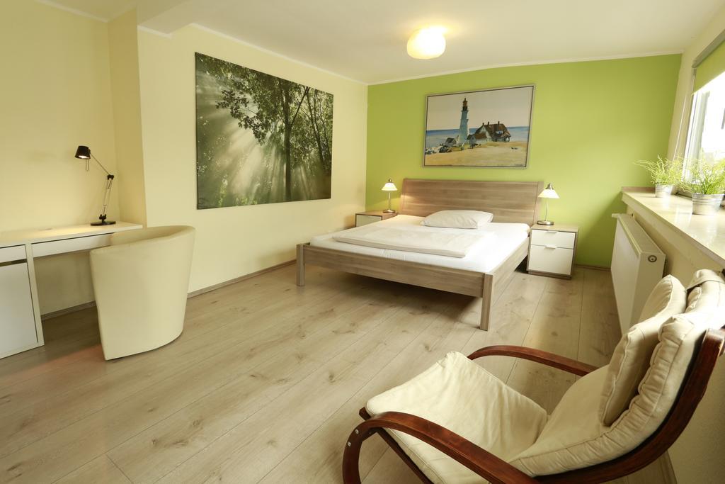 Stadthotel Juelich - Hotelwohnungen מראה חיצוני תמונה